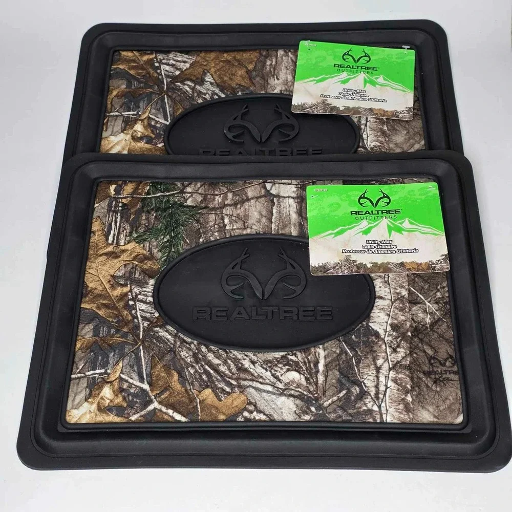 Realtree Outfitters Utility Camo Floor Mats Set of 2 Universal Fit Car Track Mat